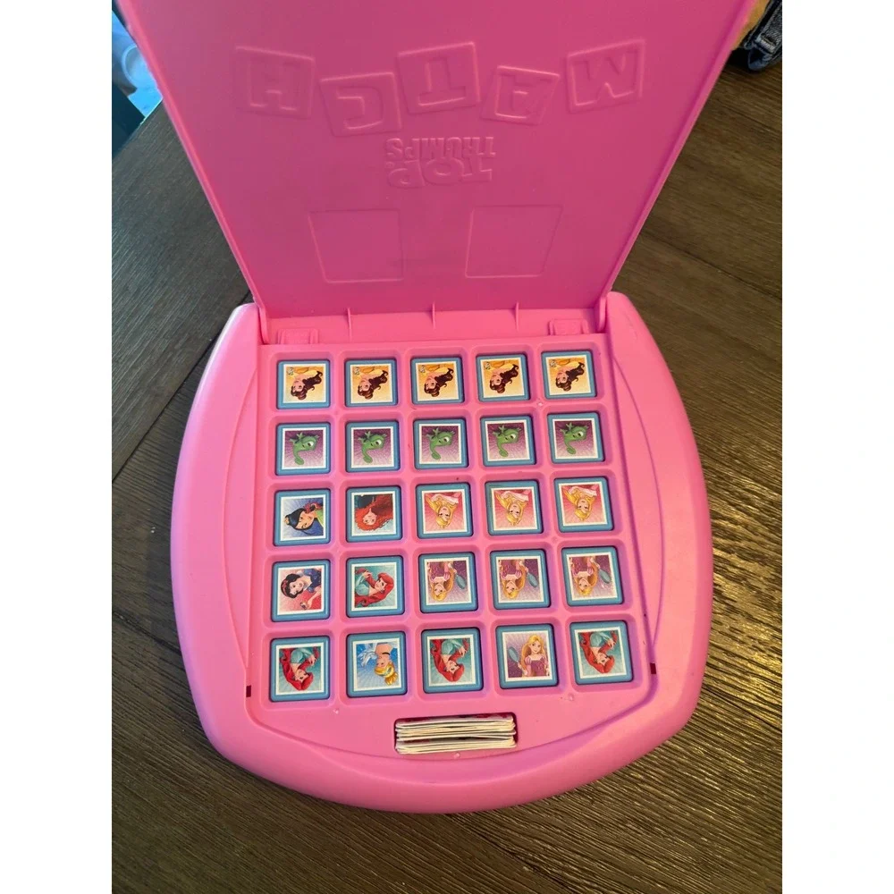 Top Trumps Match looking all